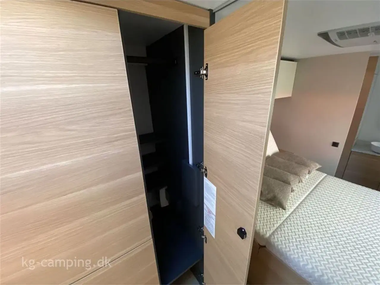 Billede 10 - 2026 - Adria Adora 613 UT   Eneste eksemplar i Danmark, stor udstyrspakke og stor rabat!