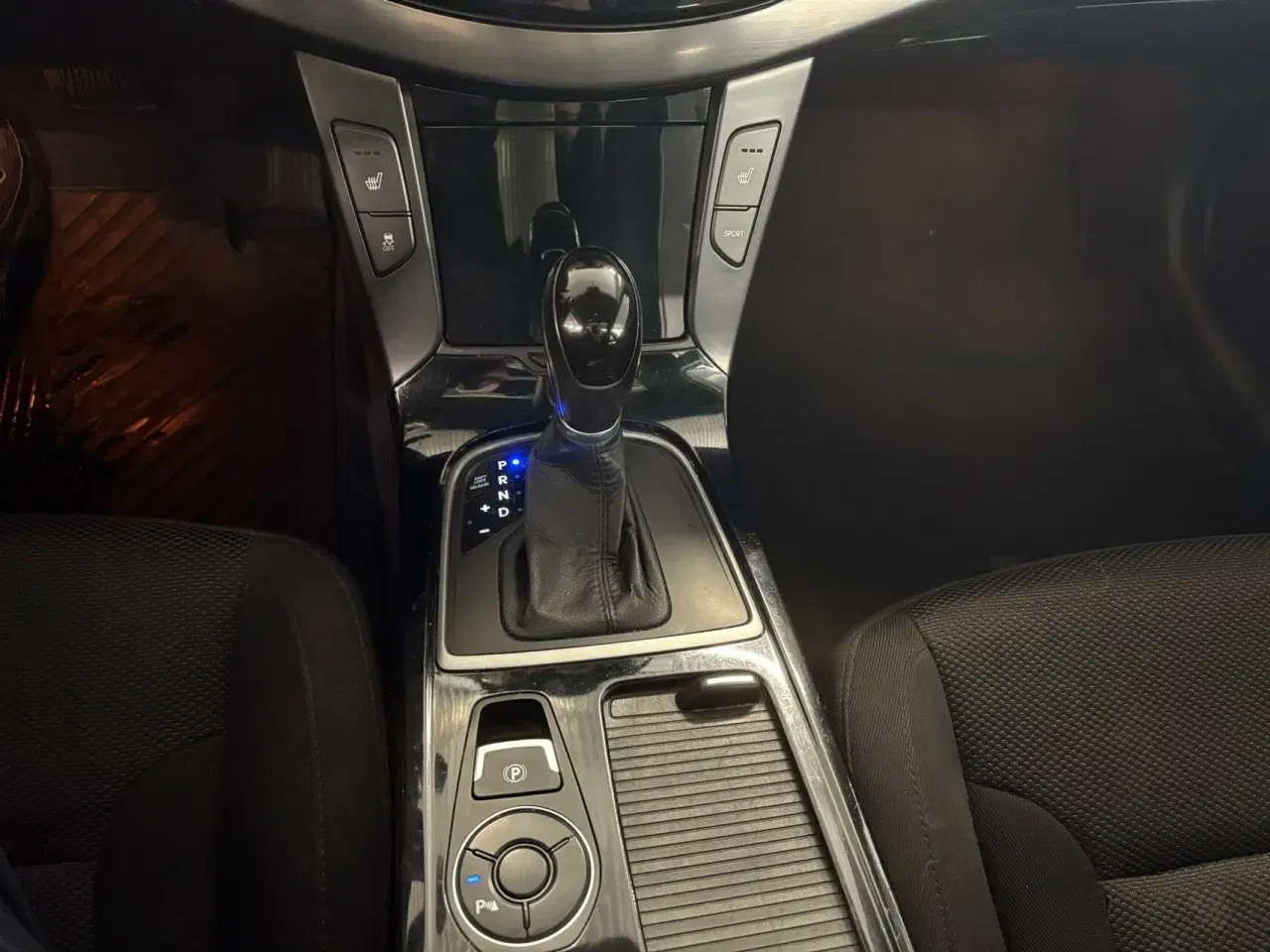 Billede 10 - Hyundai i40 1,7 CRDi Premium 136HK Stc 6g Aut.