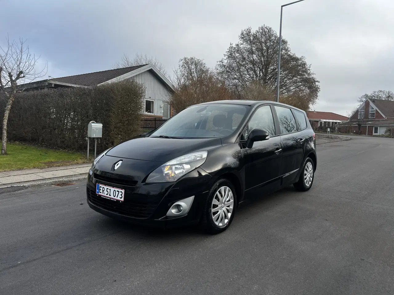 Billede 1 - Renault GRAND SCENIC AUT.1.5.diesiel 7.pers nedsat