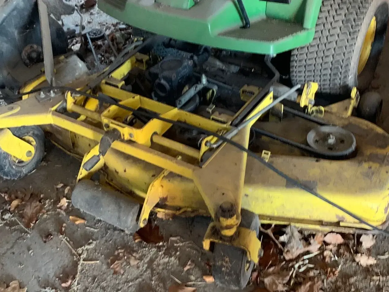Billede 4 - John Deere F725 med komplet sugeanlæg og beholder