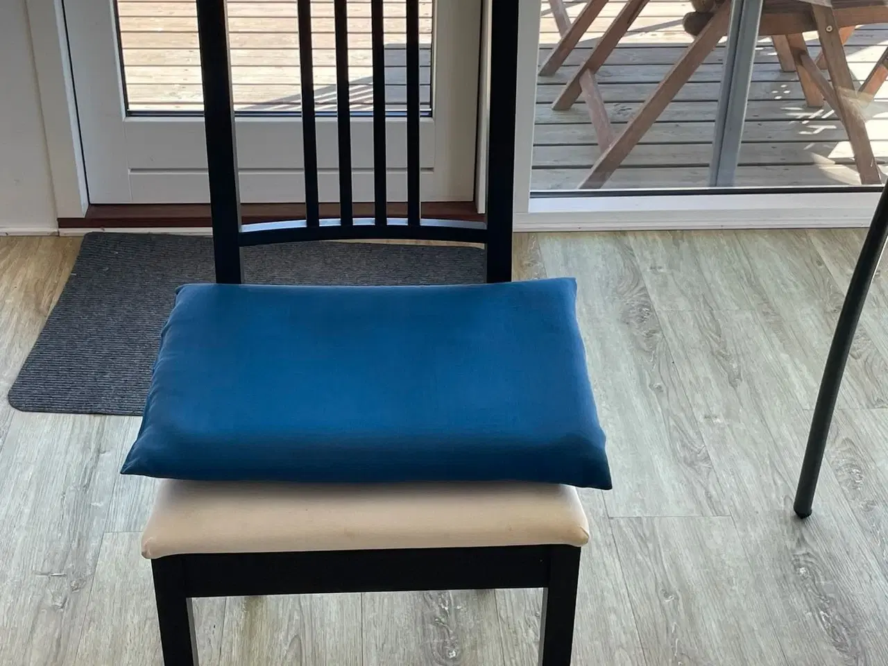 Billede 4 - Spisebordsstole Ikea 6 stk. samlet pris