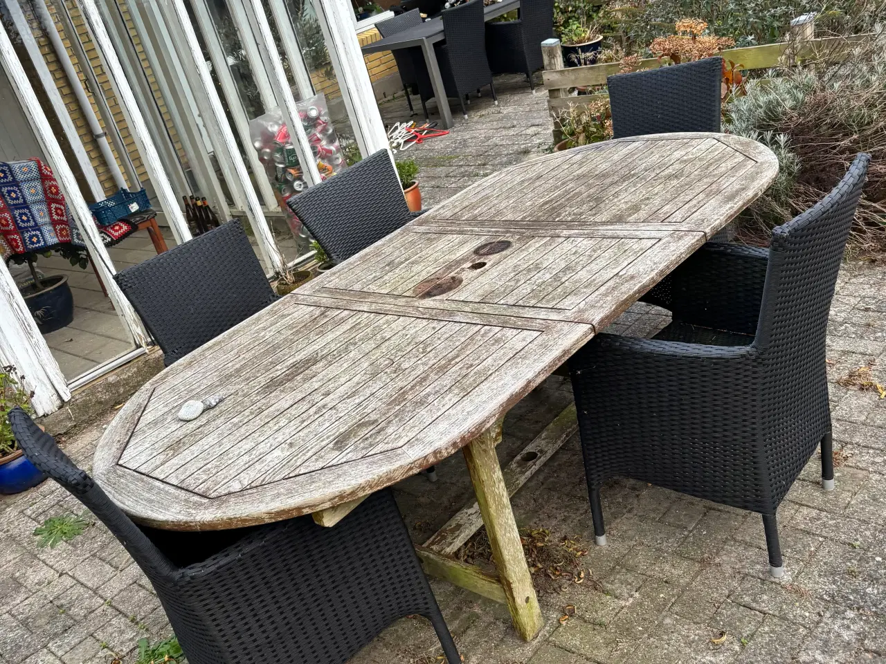 Billede 2 - Ældre Havebord i træ - uden stole