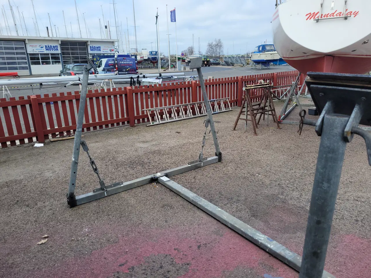 Billede 4 - Bådstativ, galvaniseret. Op til 31 fod.