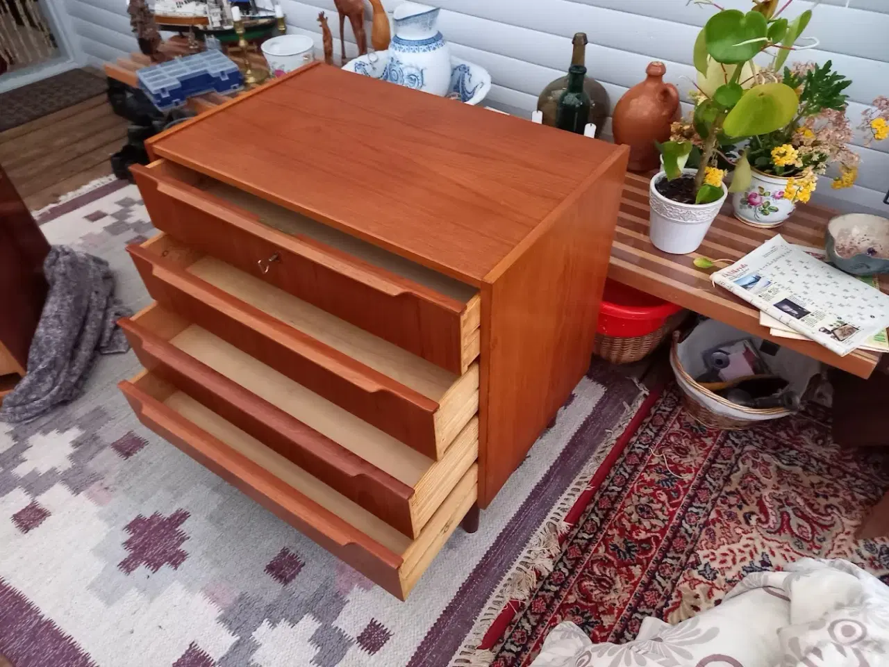 Billede 4 - TEak kommode
