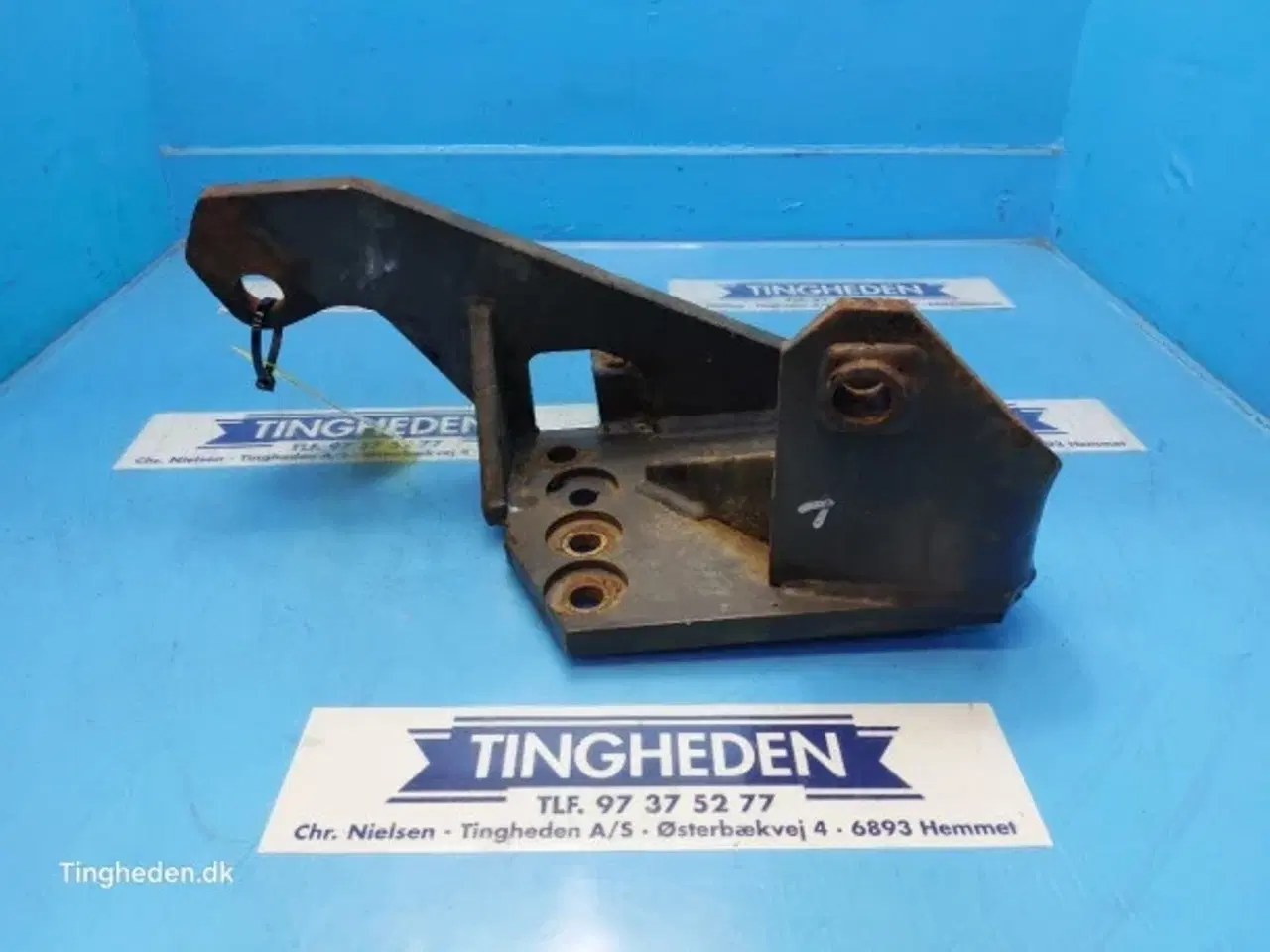 Billede 1 - Massey Ferguson 690 Beslag L. 1661382M93