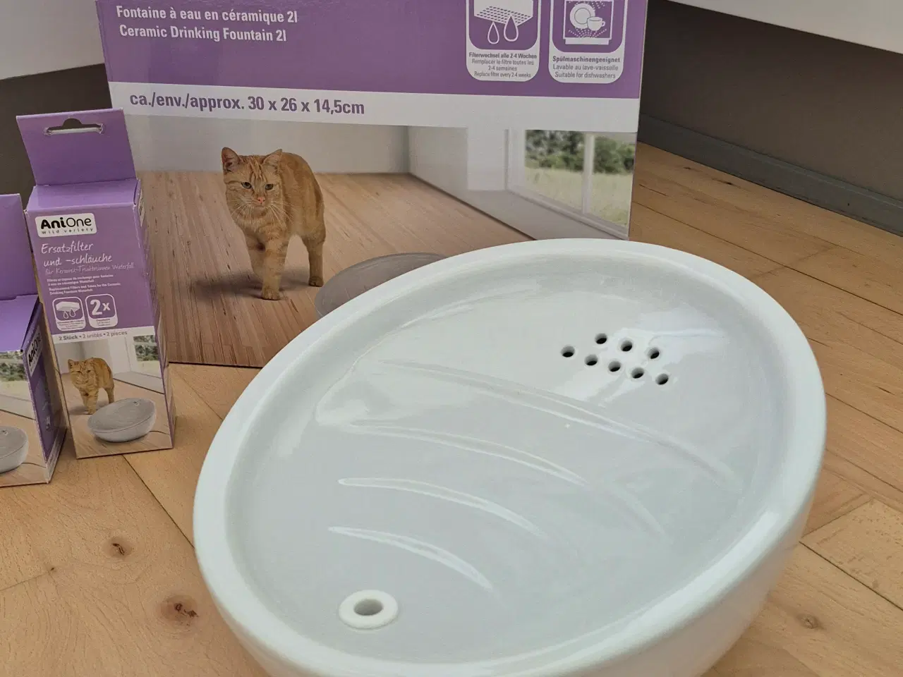 Billede 2 - Drikkefontæne til kat/lille hund