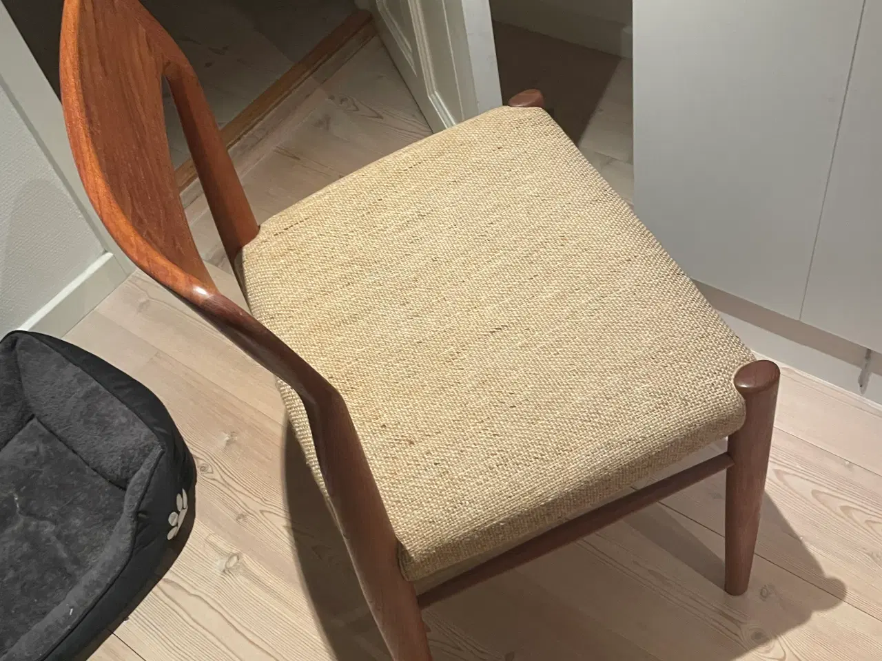 Billede 4 - Teaktræ stol (Niels Otto Møller )