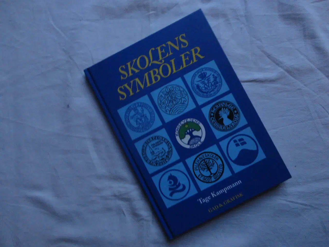 Billede 1 - Skolens Symboler  []