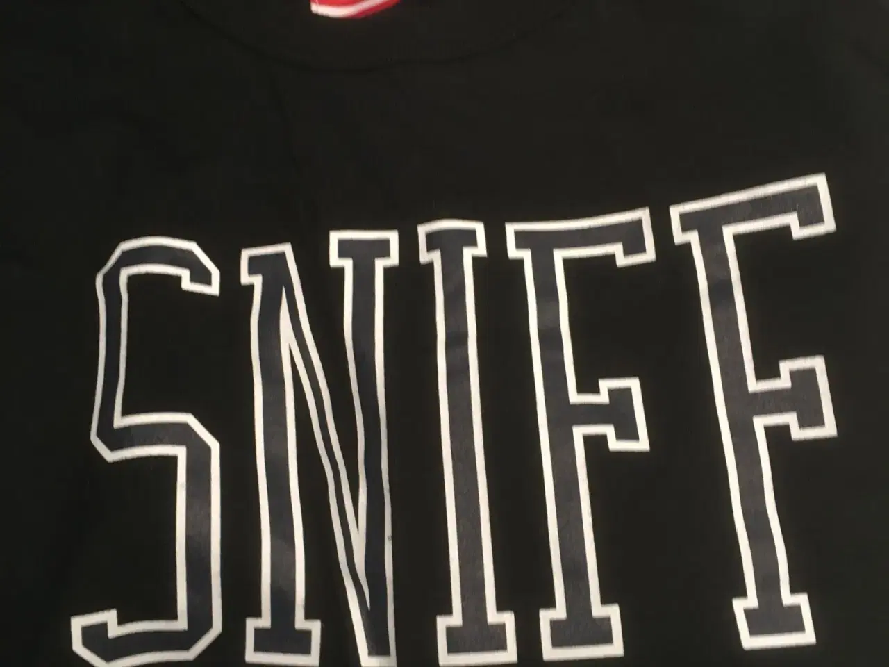 Billede 3 - Ny SNIFF Quintana t shirt