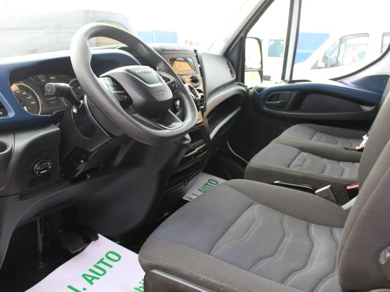 Billede 3 - Iveco Daily 2,3 35S14 Alukasse m/lift AG8
