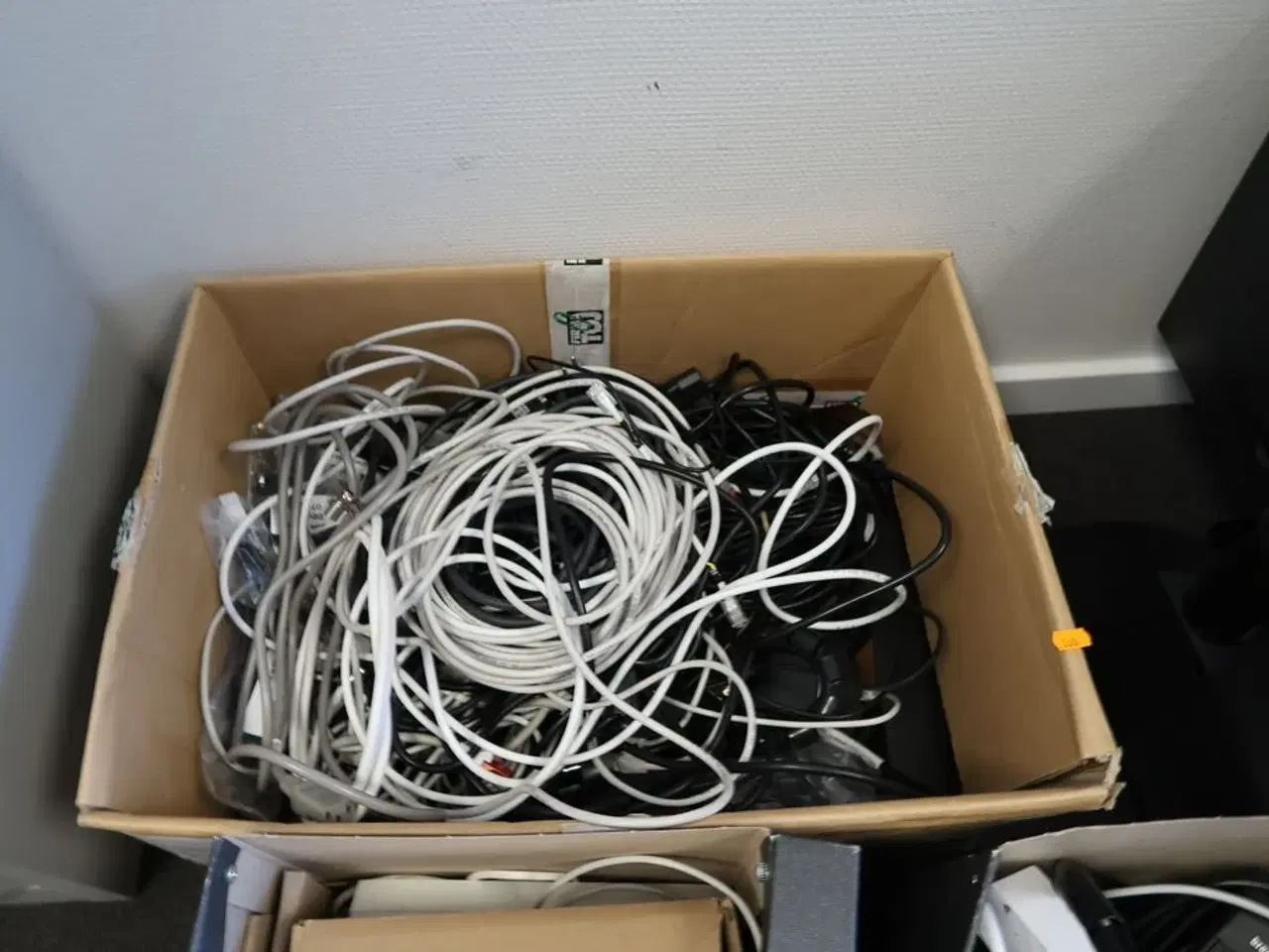 Billede 2 - Div. Forlængerledninger, kabler m.m.