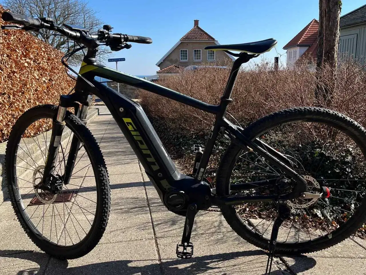 Billede 1 - SØGER BILLIG Gaint m OK batteri OSV Evt Uklargj OK