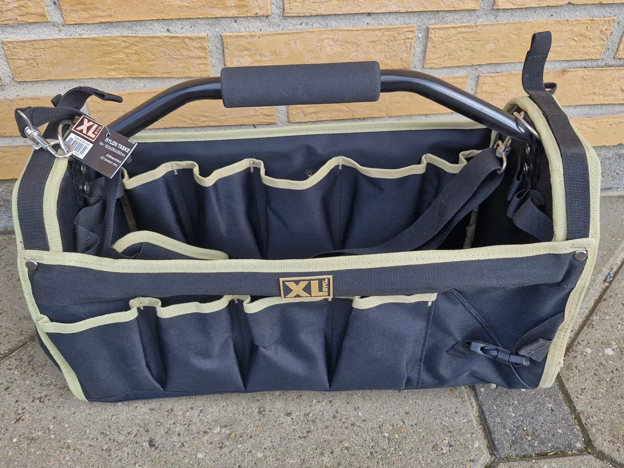 Billede 1 - Værktøjs-taske, åben model