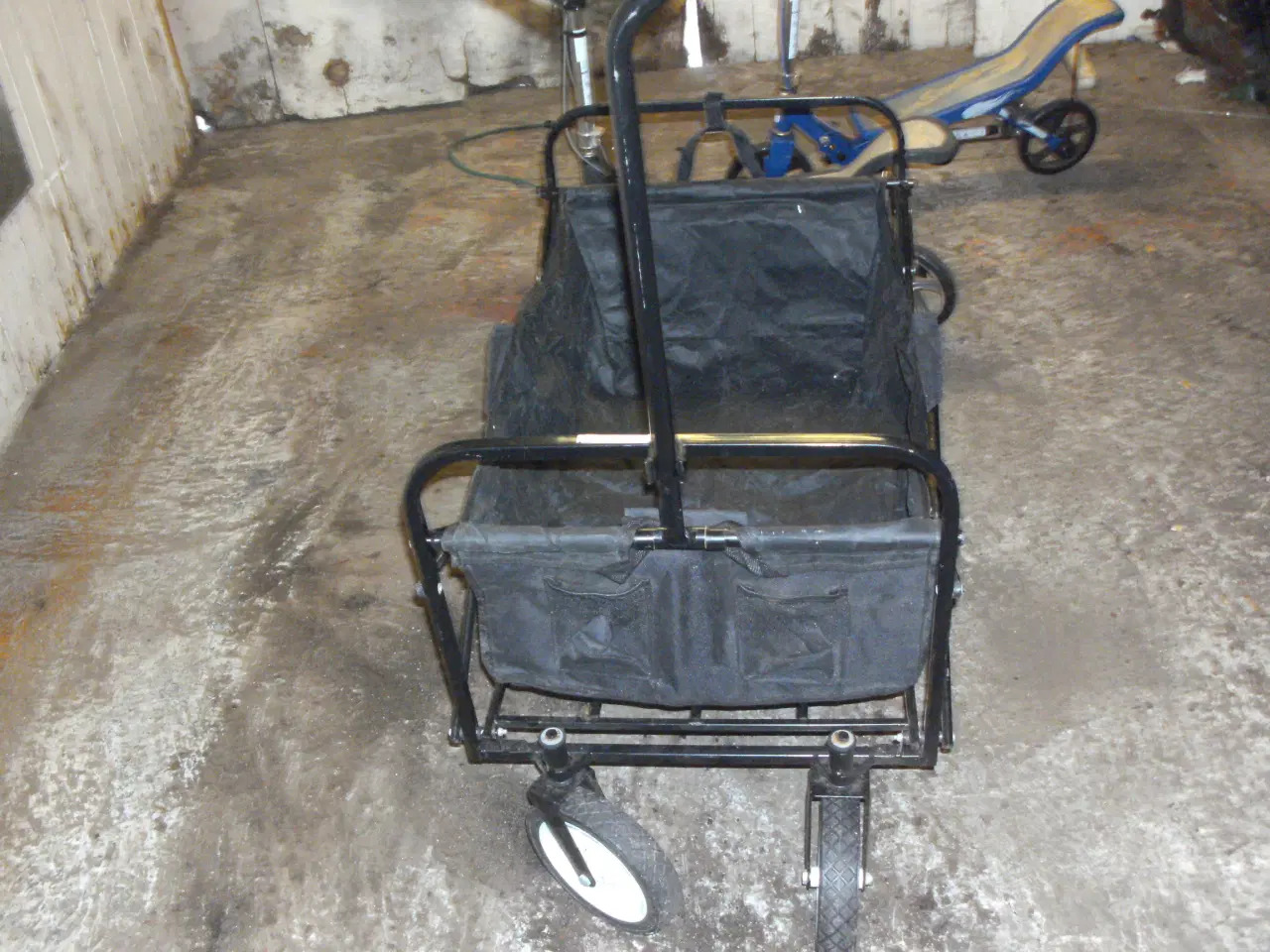 Billede 3 -  trækvogn til børn 