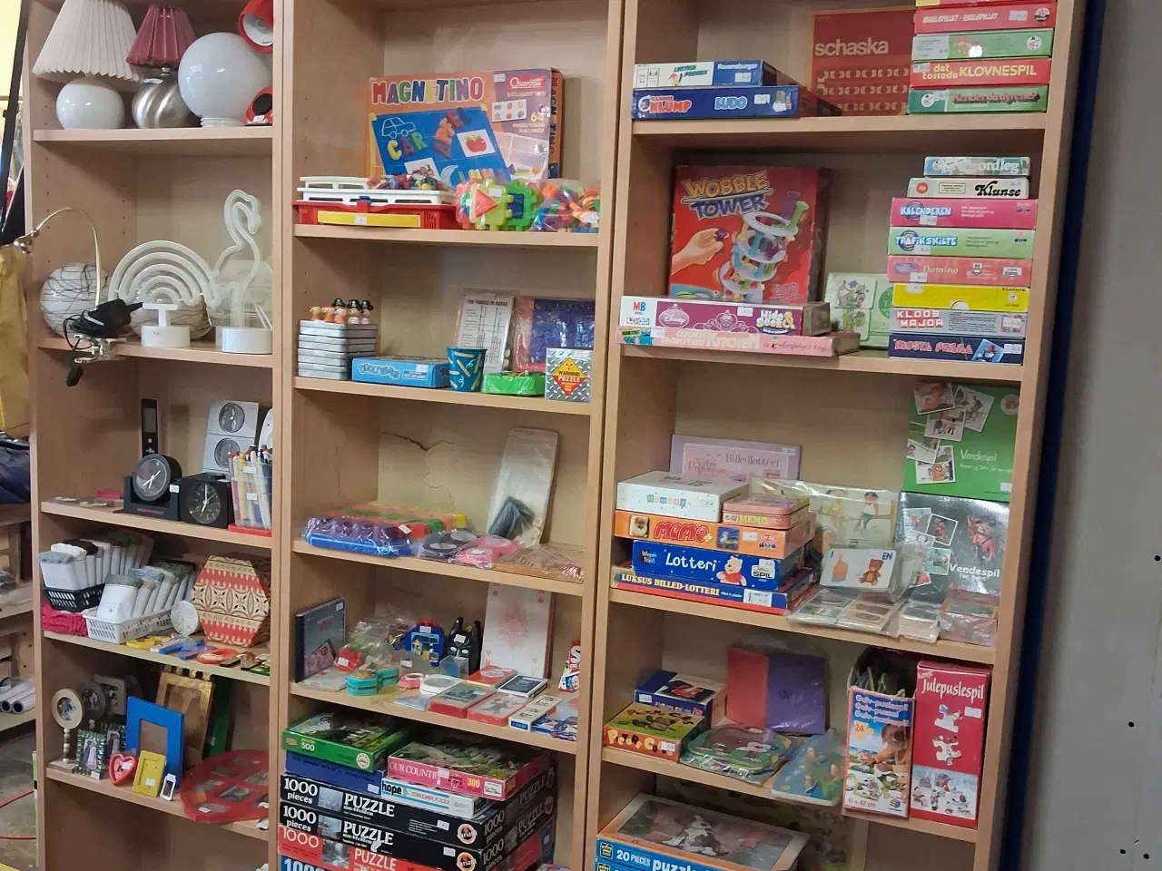 Billede 11 - STORT tøj og loppemarke