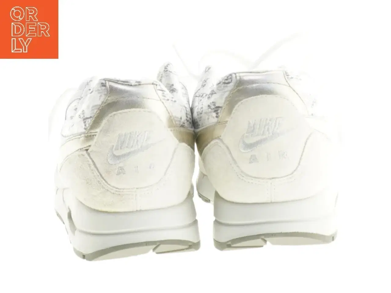 Billede 3 - Hvide Nike Air Max 90 sneakers fra Nike (str. 40,5)