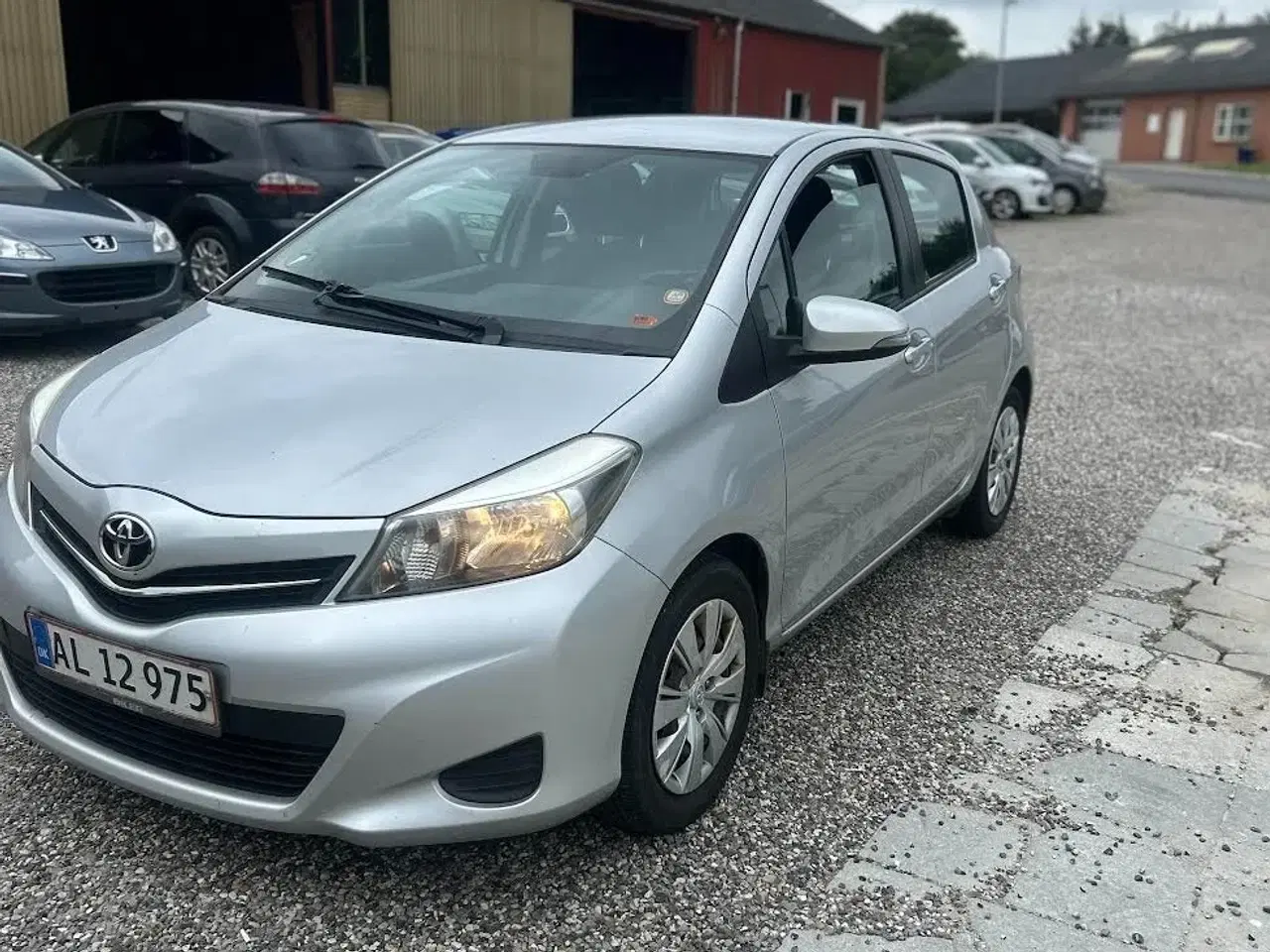 Billede 3 - Toyota Yaris 1,0 VVT-i T1