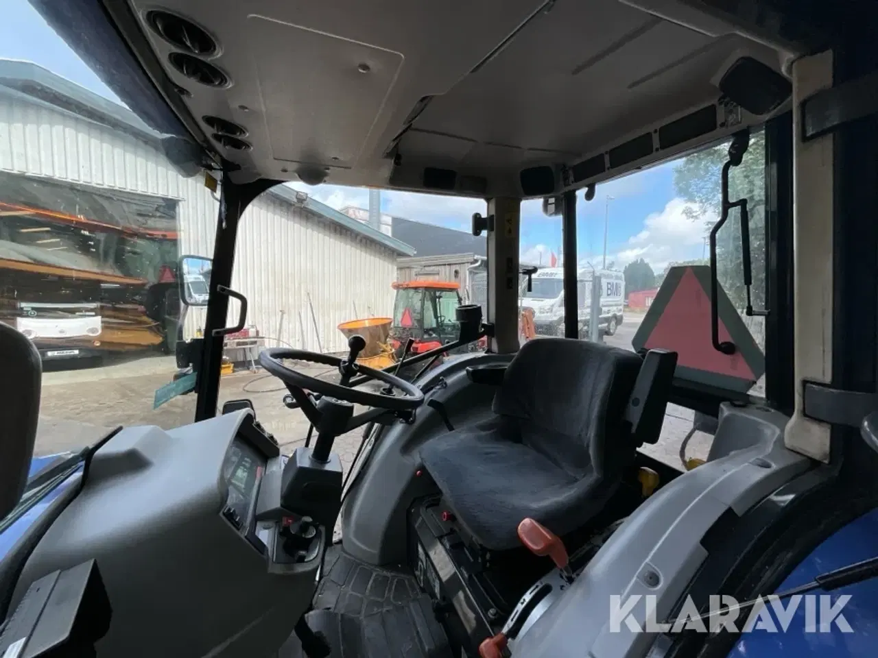 Billede 9 - Traktor Iseki TG5390 med kost og plov