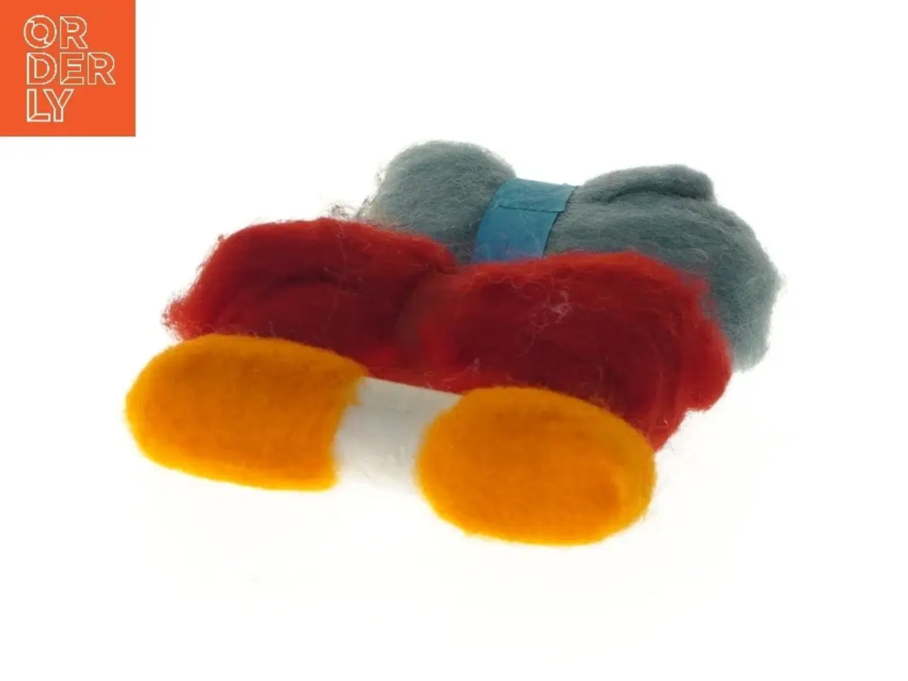 Billede 2 - Farvet filt sæt (str. 14 cm)