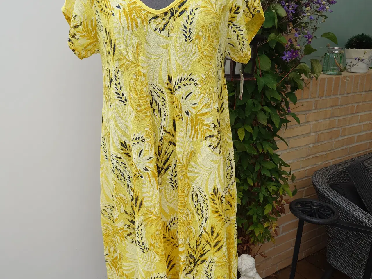 Billede 1 - Ny sommer kjole str xl