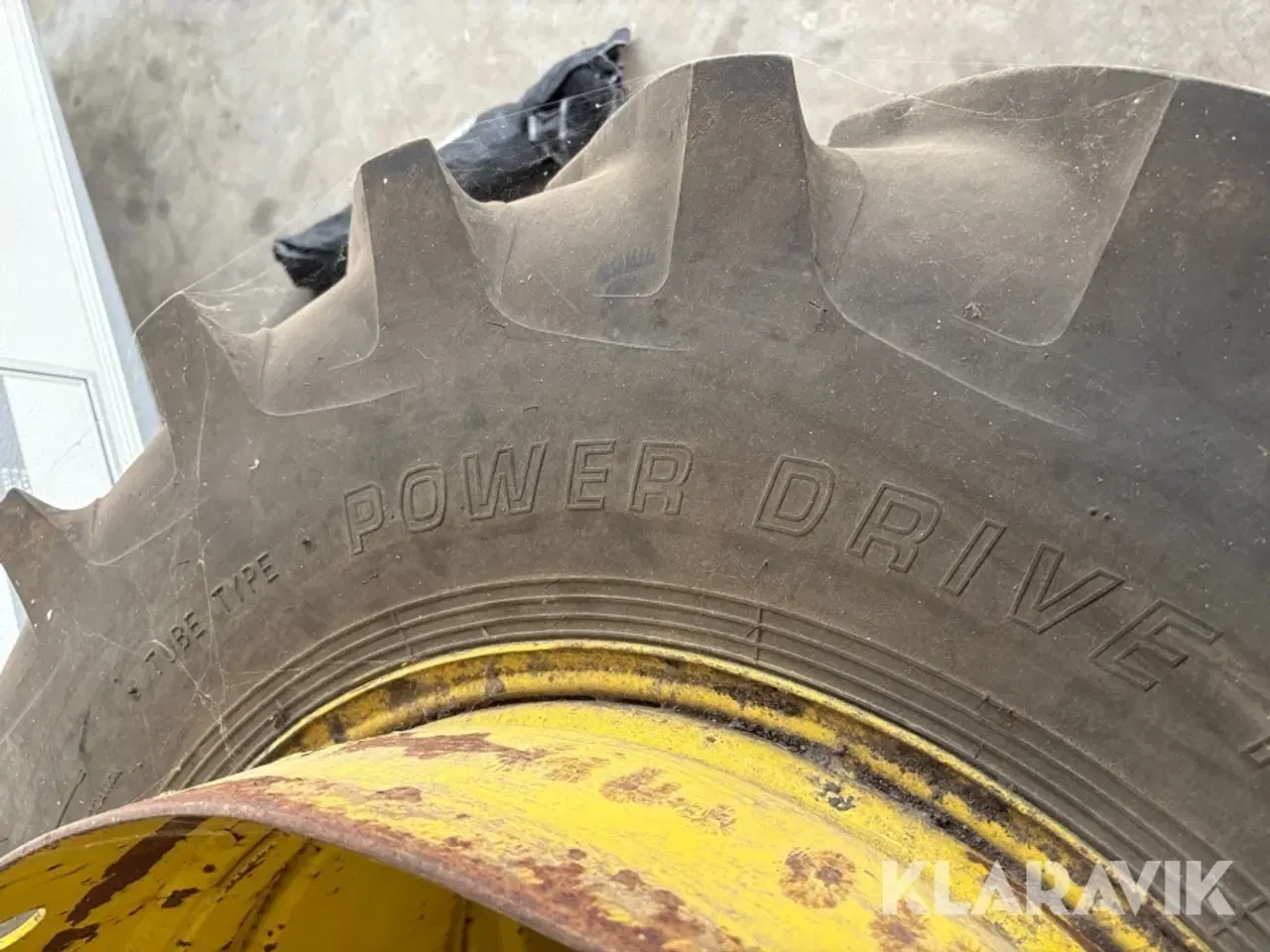 Billede 2 - Tvillingehjul Goodyear + alliance 2 styk