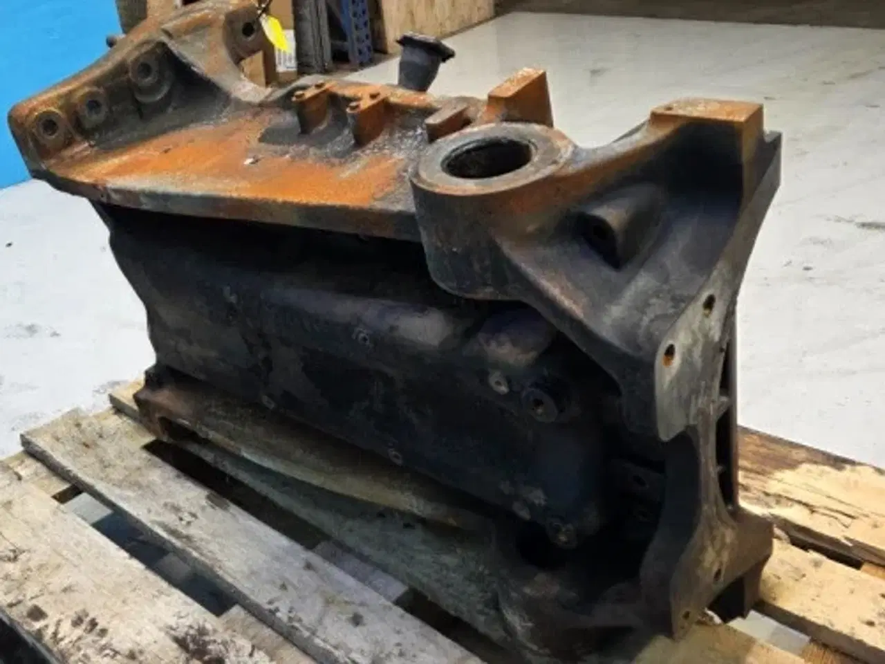 Billede 3 - Iveco F4DFE617L Bundkar 5801882457