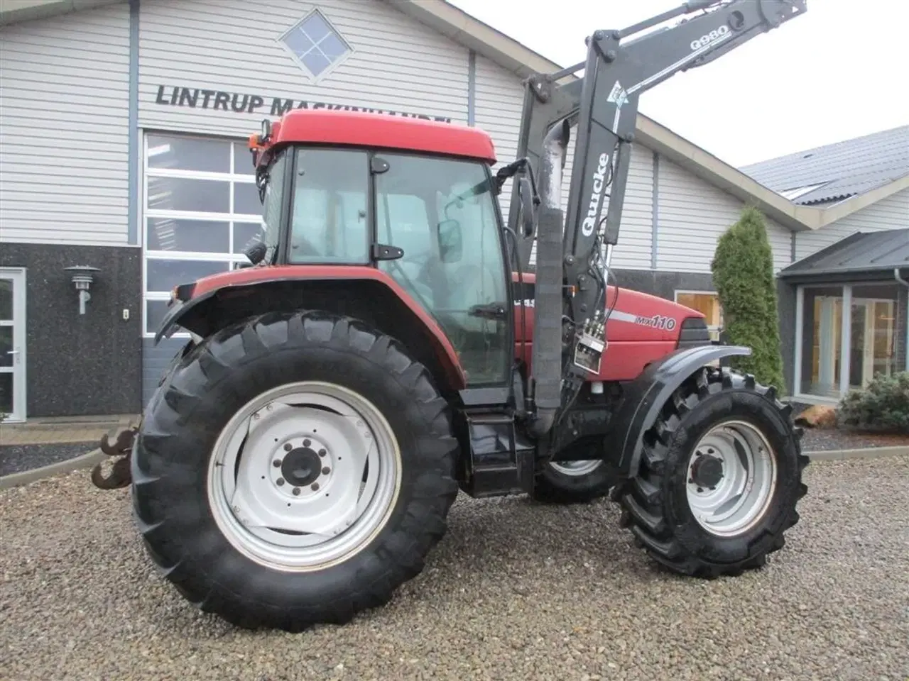 Billede 11 - Case IH MX 110 med fuldhydraulisk ÅløQuicke Q980 frontlæsser på