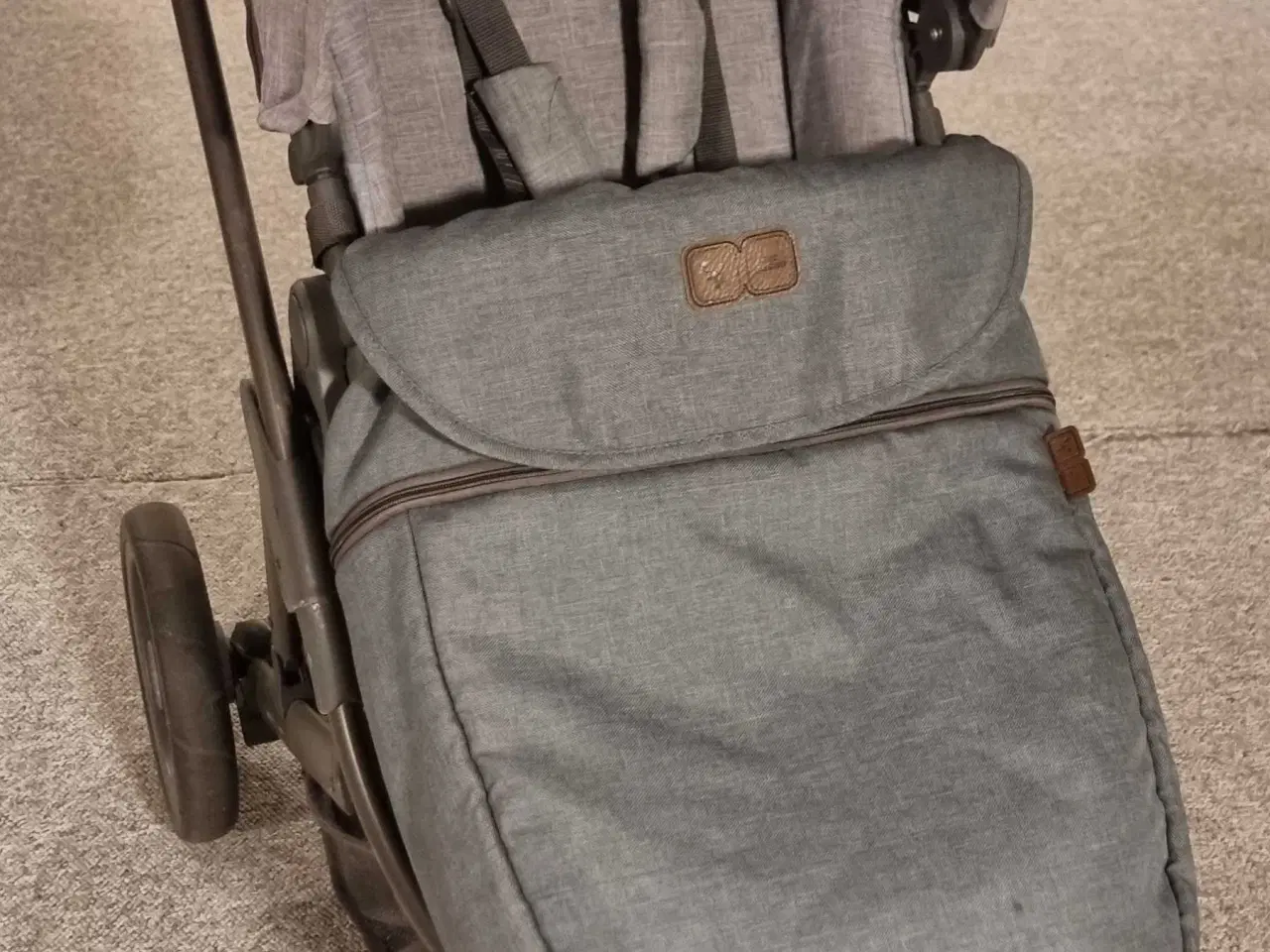 Billede 1 - Fin og let Klapvogn