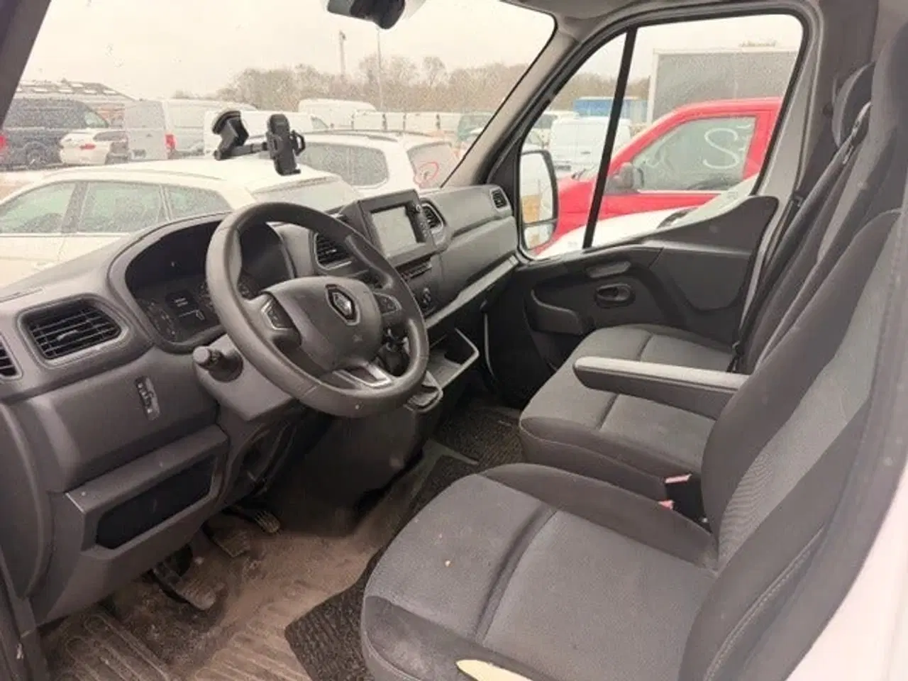 Billede 2 - Renault Master IV T33 2,3 dCi 150 L2H2 Kassevogn