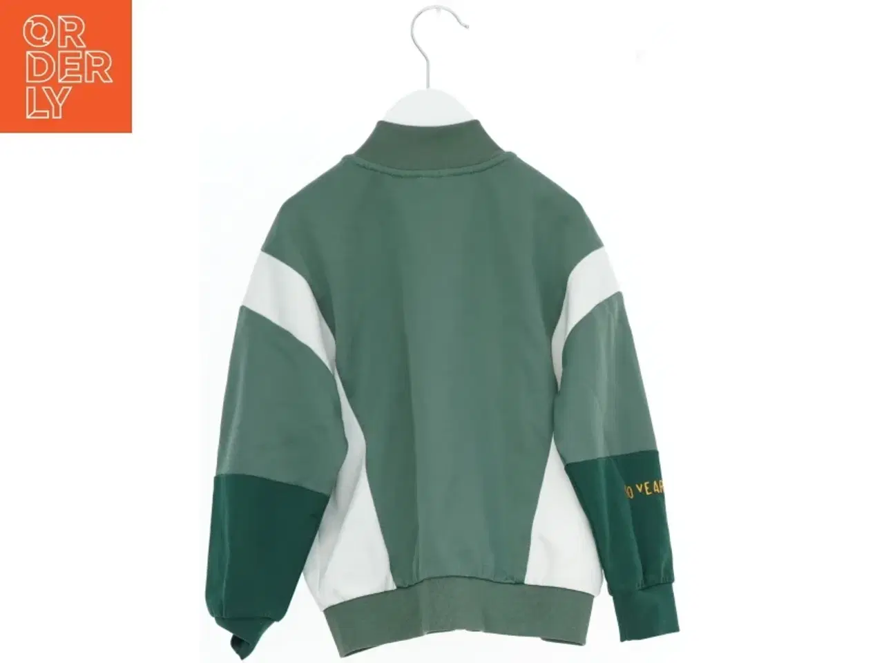 Billede 2 - Grøn Hummel Sportstrøje fra Hummel (str. 110)