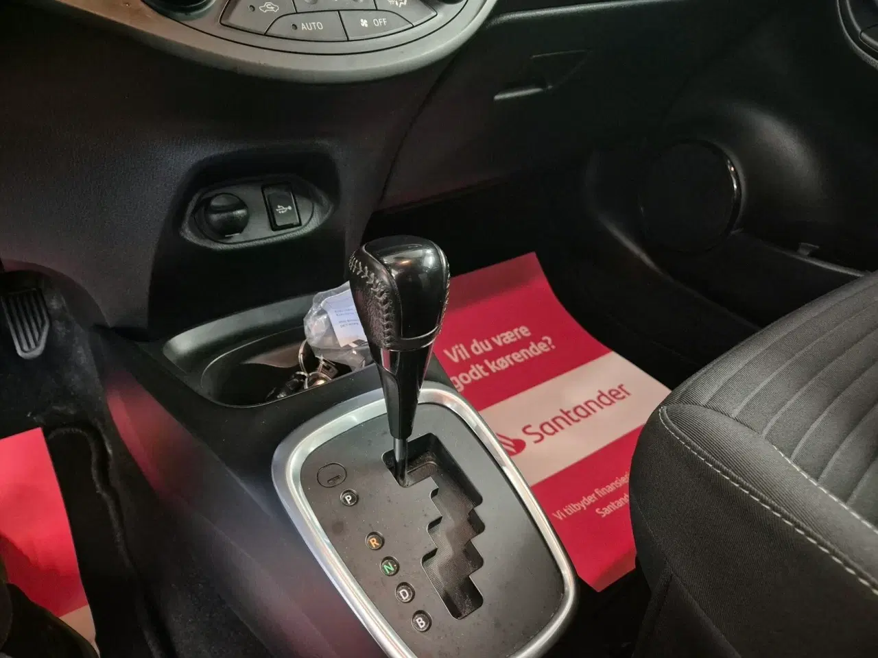 Billede 13 - Toyota Yaris 1,5 Hybrid H2 Limited E-CVT 100HK 5d Trinl. Gear