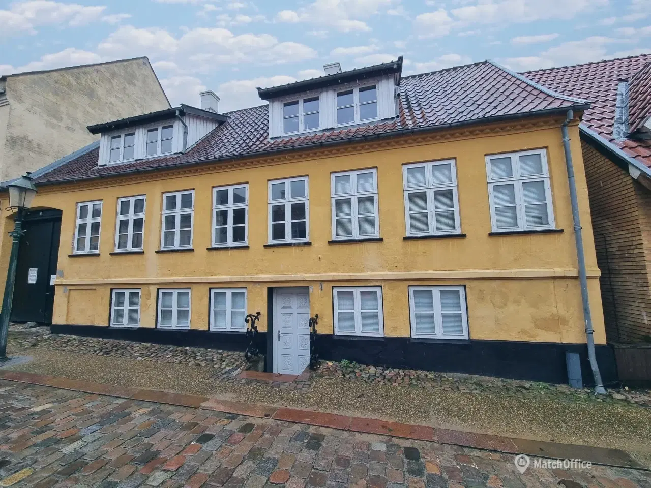 Billede 1 - Kinik / kontor i Viborg centrum - i alt ca. 60 kvm
