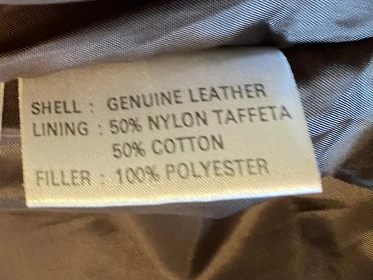 Billede 3 - Vintage læder bomberjakke Str. 56