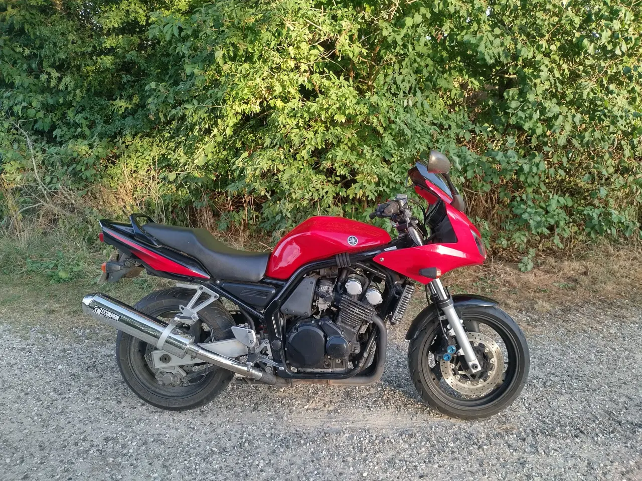 Billede 1 - Yamaha fzs 600 Fazer