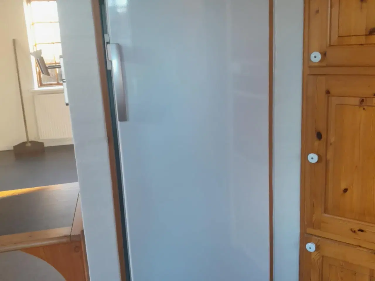 Billede 1 - Gram køleskab