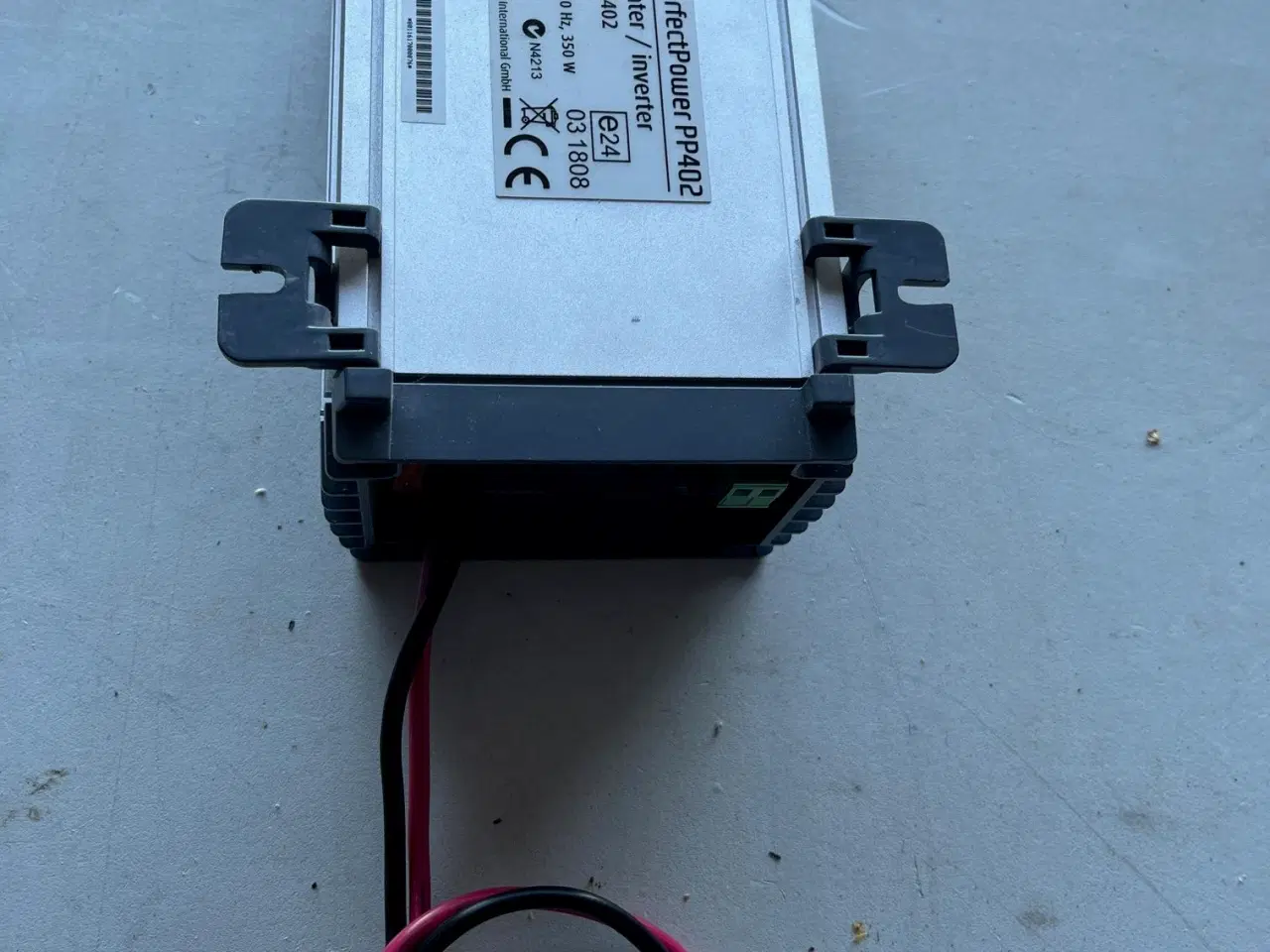 Billede 4 - Waeco PerfectPower PP402 inverter 12/230V - 300 Wa