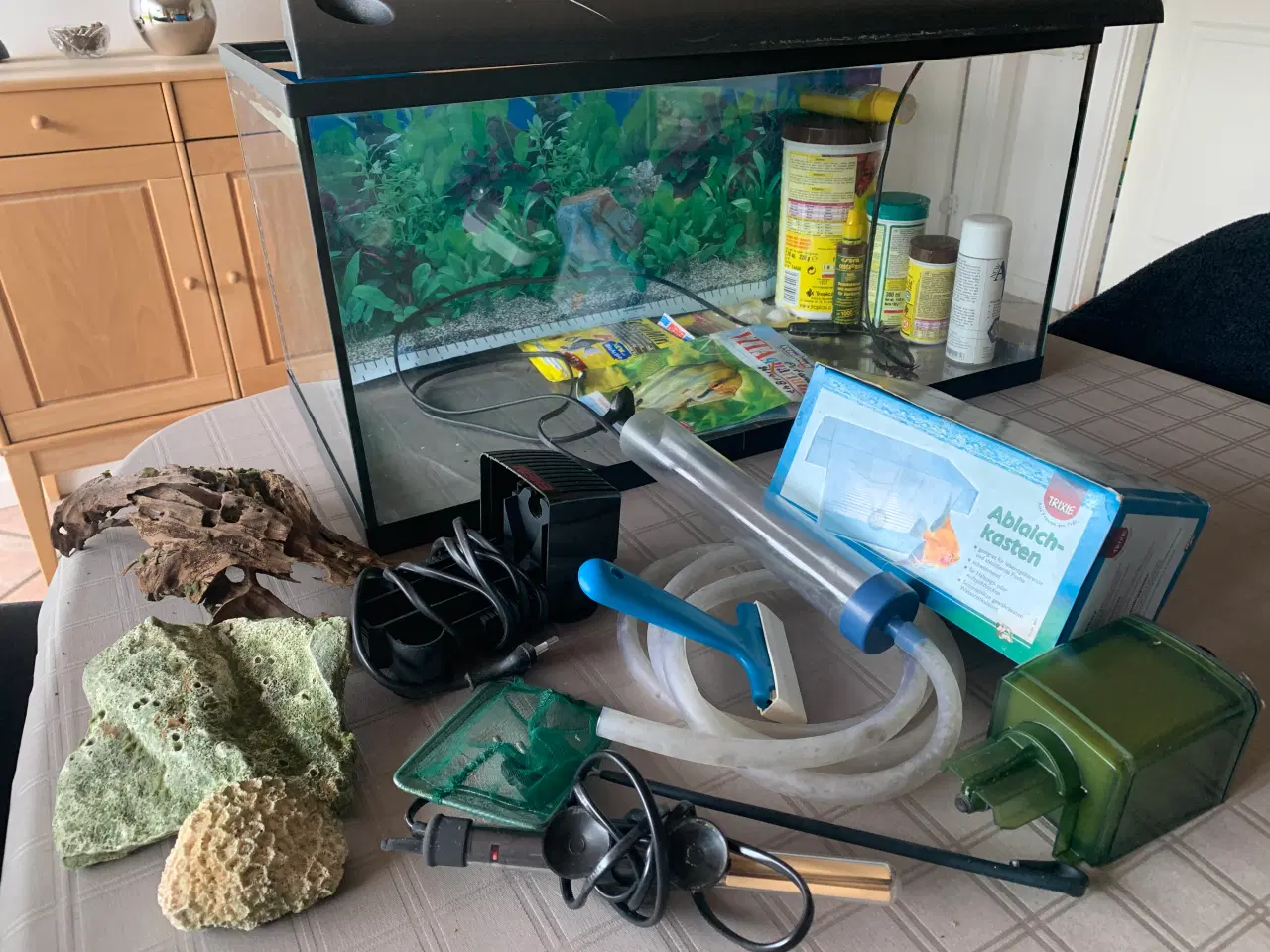 Billede 1 - Akvarie 60l