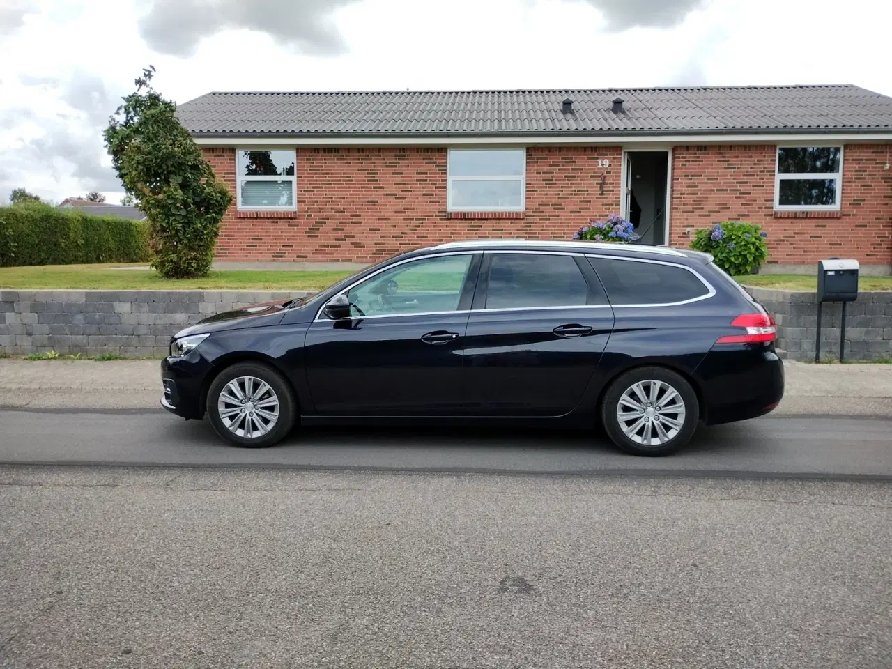 Billede 8 - Peugeot 308 1,5 BlueHDi 130 Selection Sky EAT8