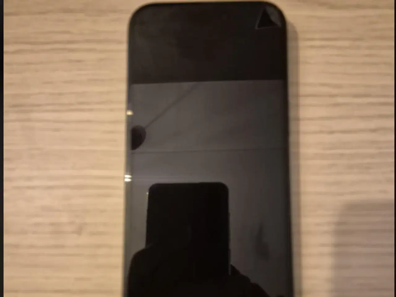 Billede 2 - Iphone 15 256GB - frikøbt + 2 års reklamation