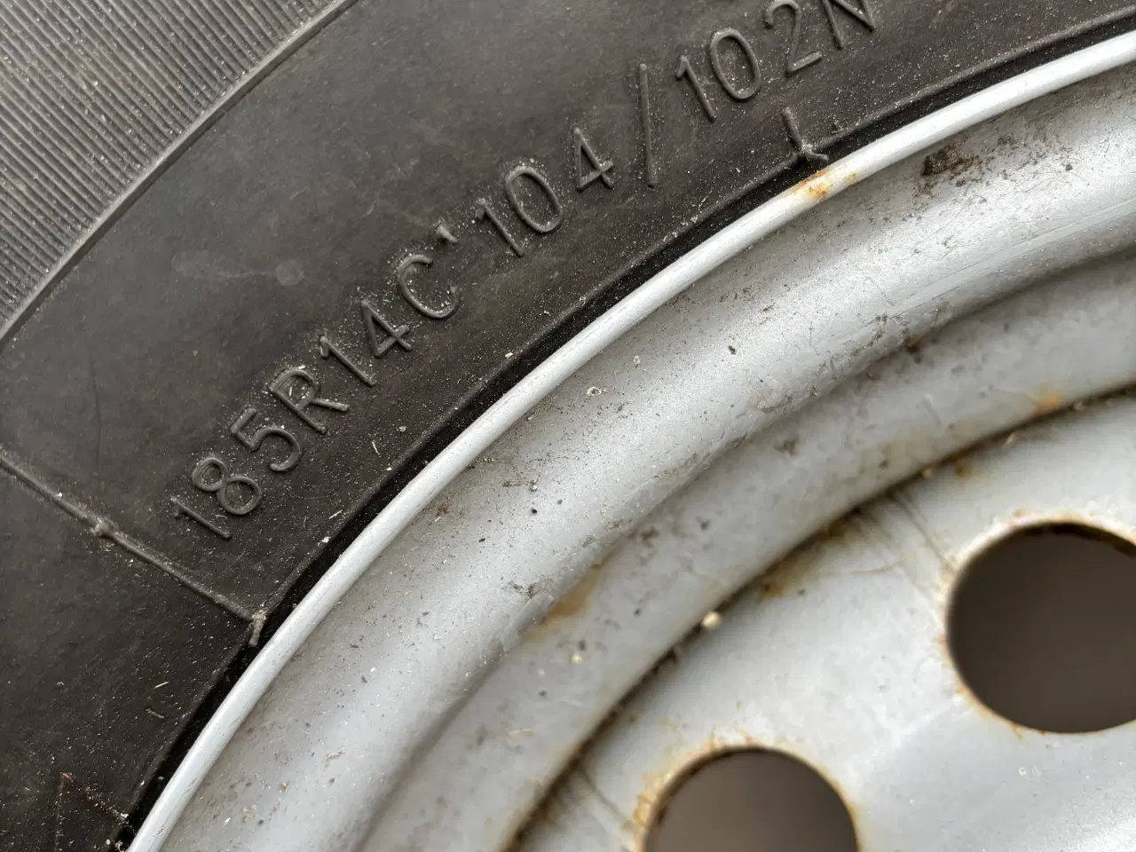 Billede 2 - Campingvogn stålfælge med dæk