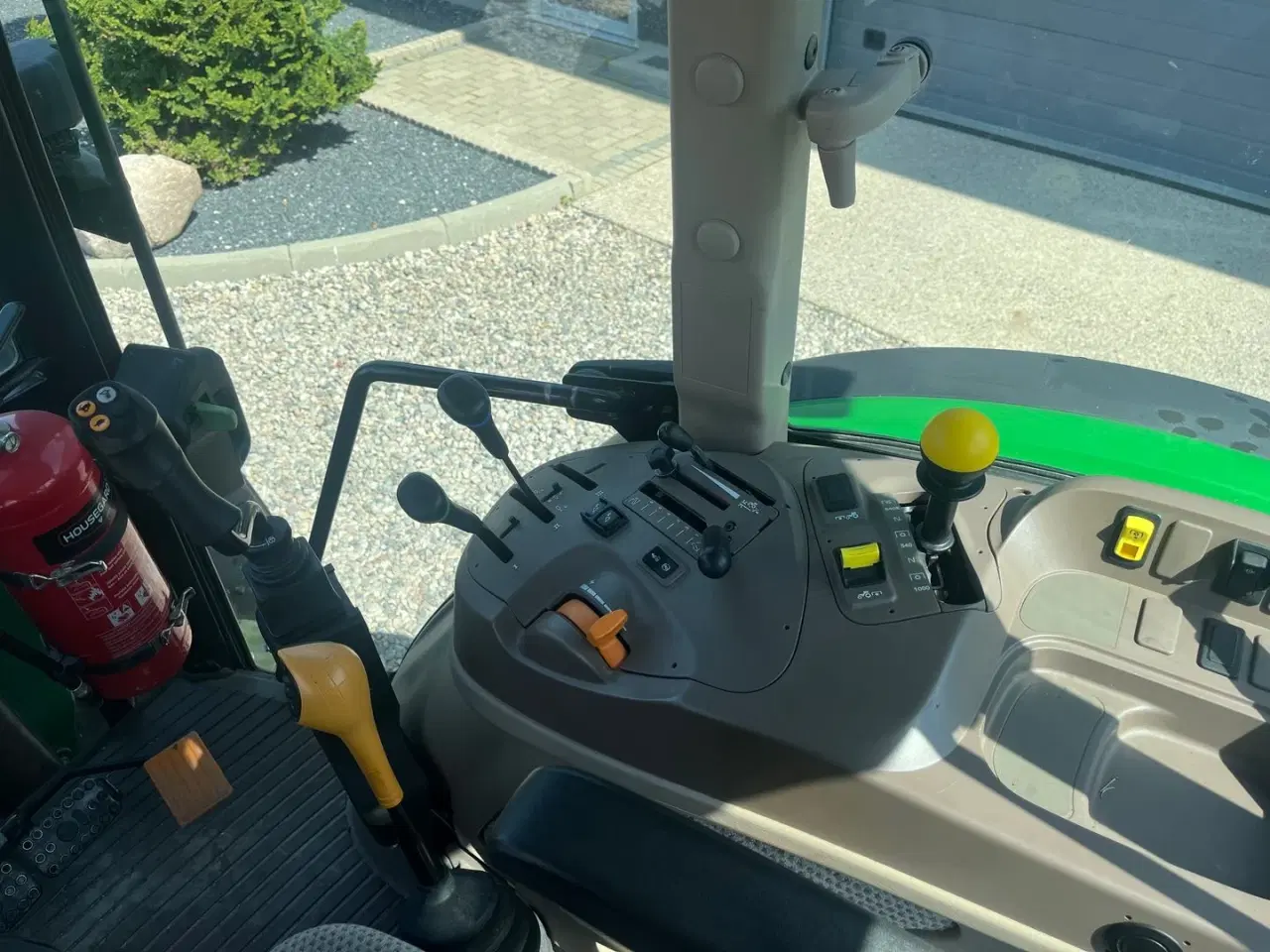 Billede 6 - John Deere 5115M Med frontlæsser, som ny