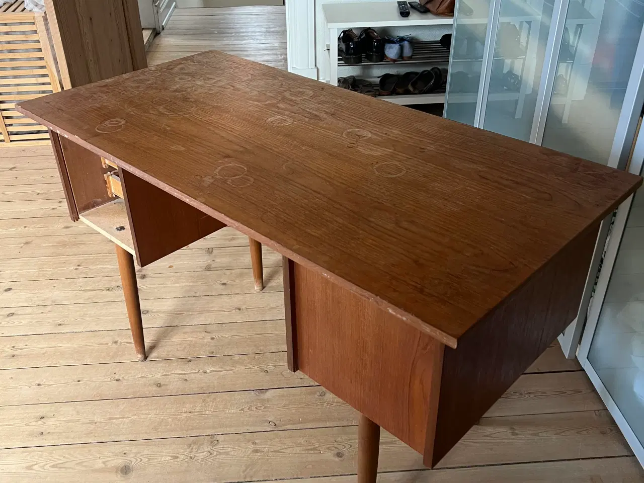 Billede 2 - Massivt teaktræs skrivebord