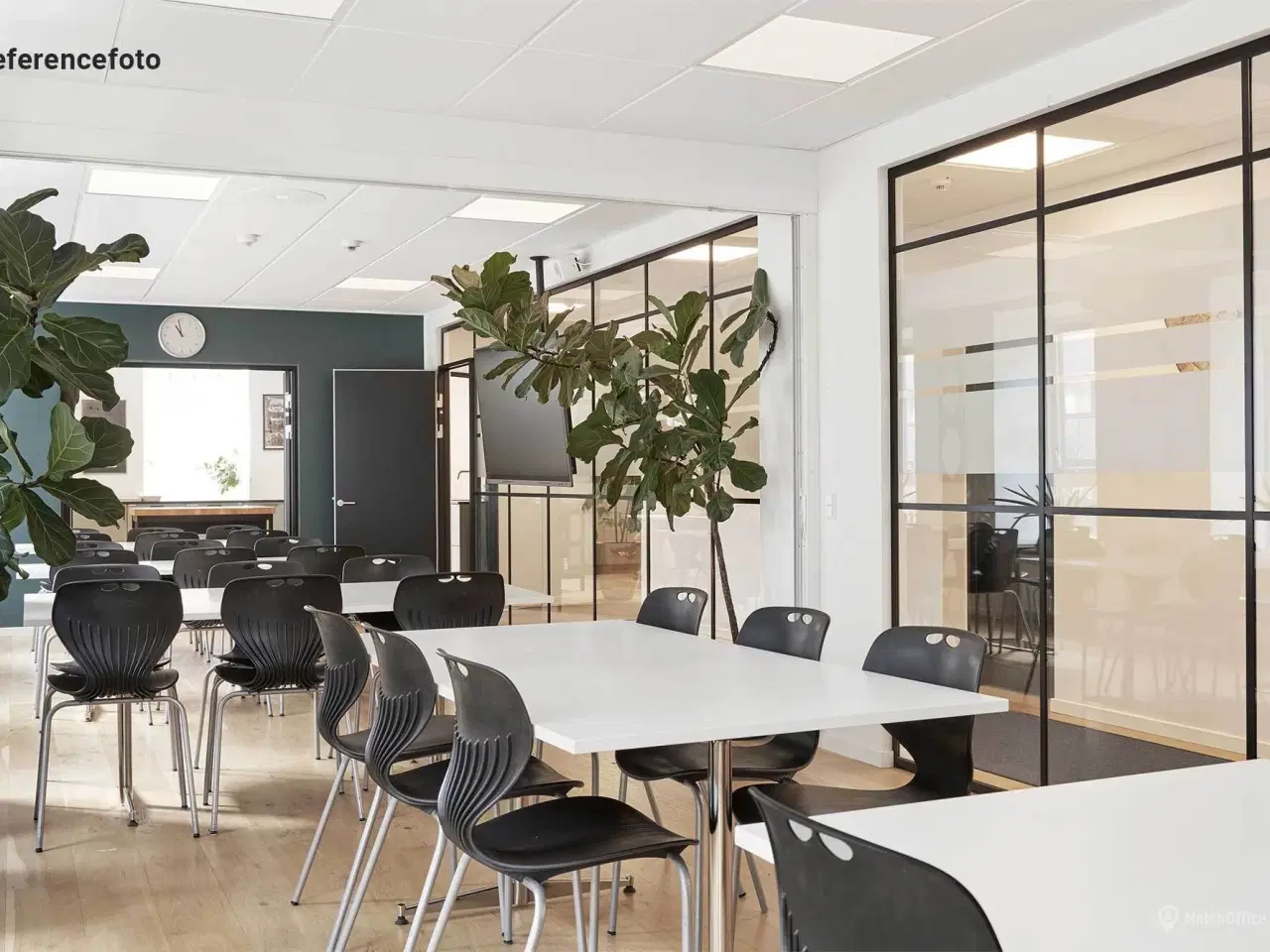 Billede 1 - Kontor i nedlagt cigarfabrik – istandsættes i samarbejde med lejer