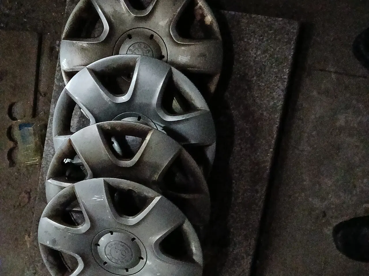 Billede 2 - 15" Hjulkapsler Skoda