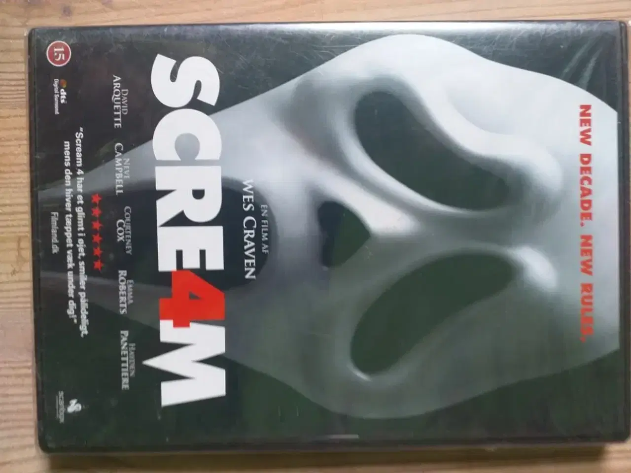 Billede 1 - J) Scream 4
