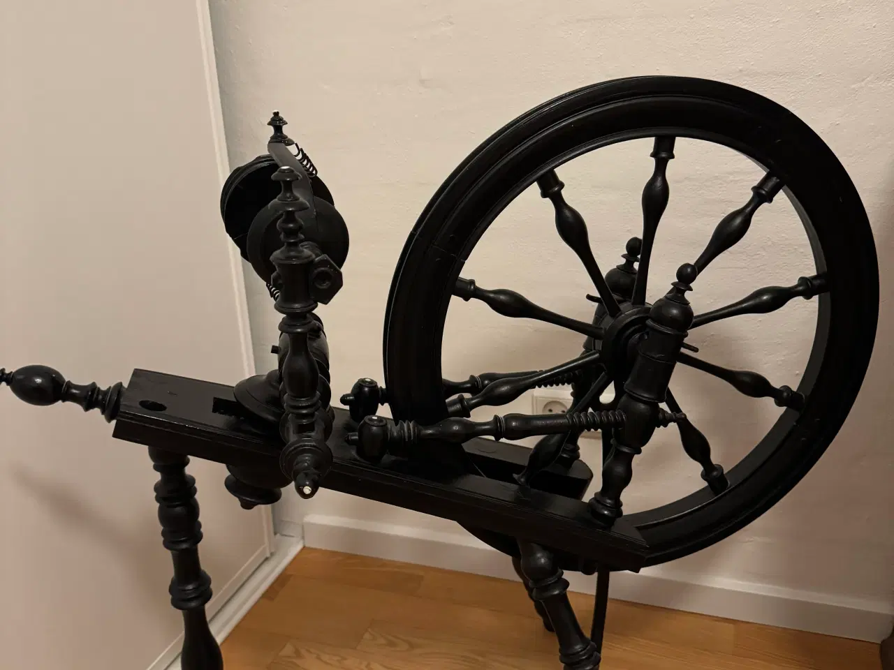 Billede 3 - Antik spinderok