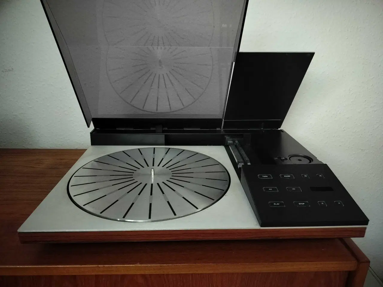 Billede 4 - Beogram 6002 i lækker design 