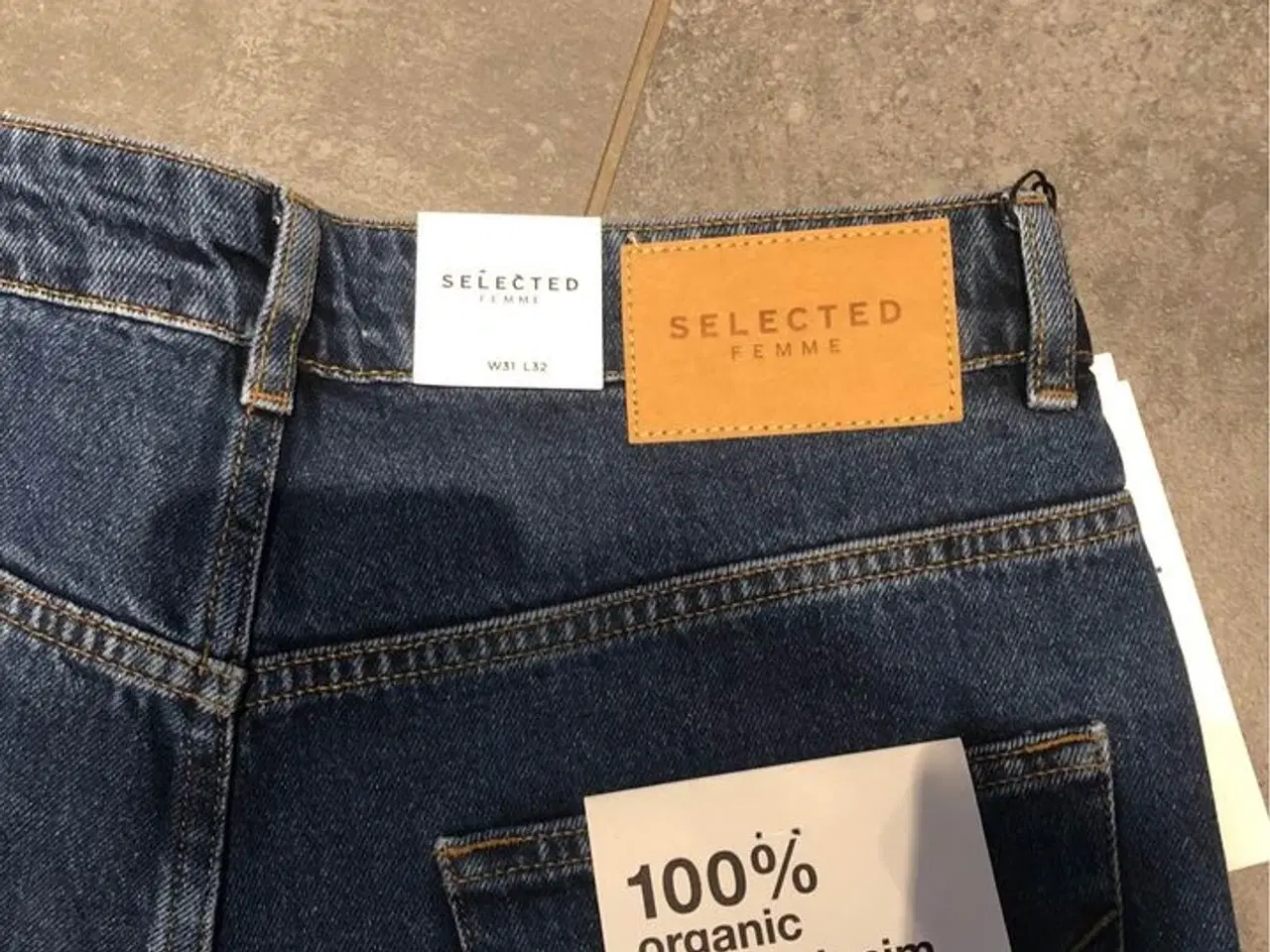 Billede 4 - Selected Femme Jeans Str. 31/32 - NYE