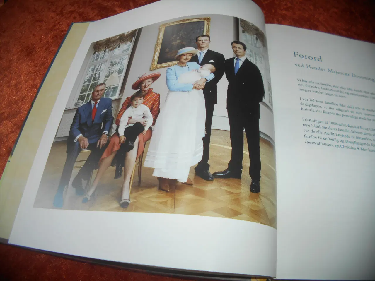 Billede 2 - En kongelig familie, Anna Lerche, Marcus Mandal, 