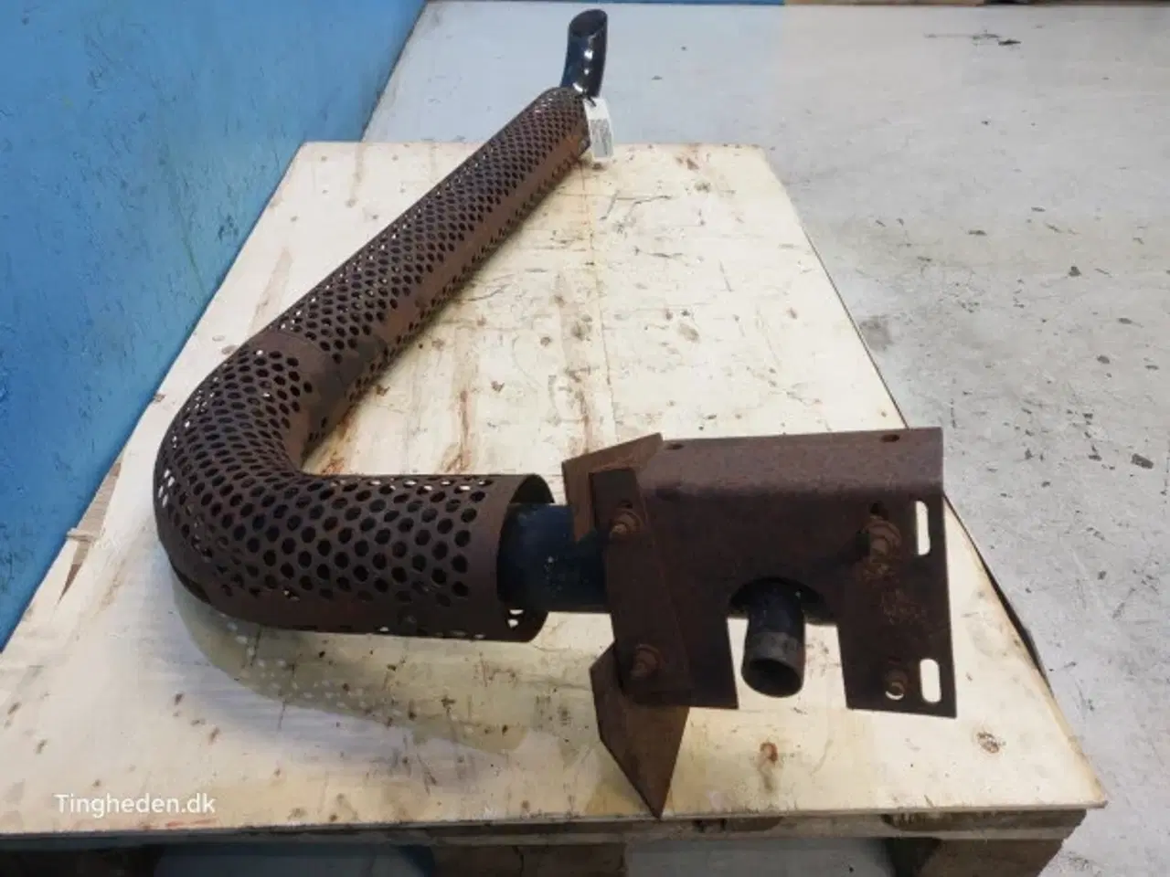 Billede 7 - New Holland 8160 Udstødningsrør 82020110